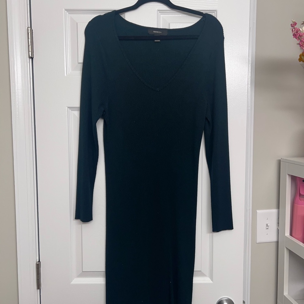 Forever 21 Green Ribbed Long Sleeve Dress